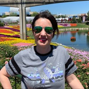 Meet your Posher, Rosa